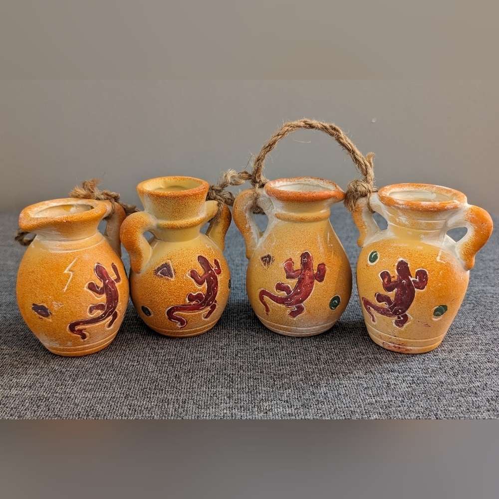 3 for $30 | Hand Painted Terracotta Hanging Jugs with Lizard Pattern - Picture 1 of 5